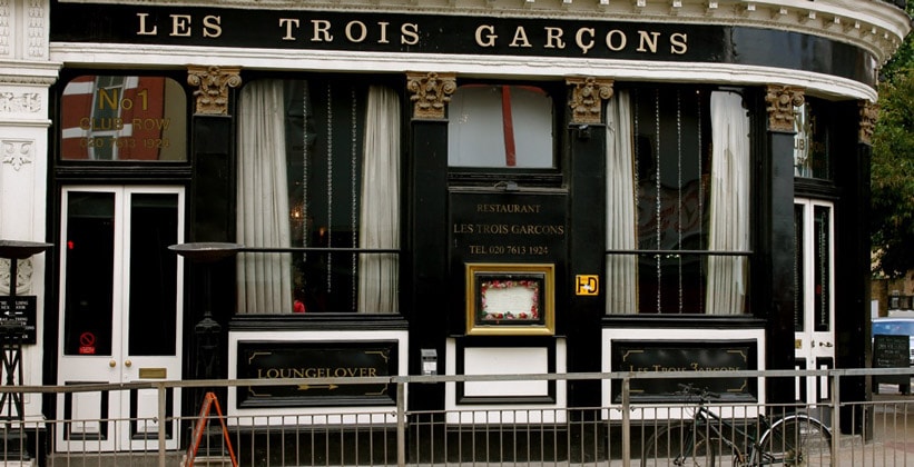 Ресторан Les Trois Garcons в Лондоне