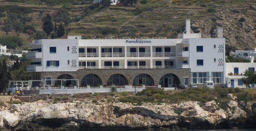 Отель Pandrossos в городе Парикия