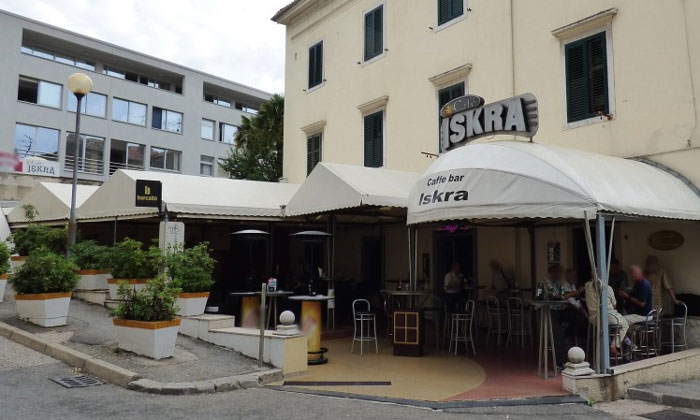 Кафе-бар «Iskra» в Риеке