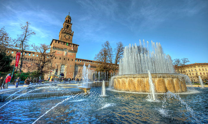 Замок Сфорца (Милан)