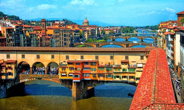 Мост Понте-Веккьо во Флоренции
