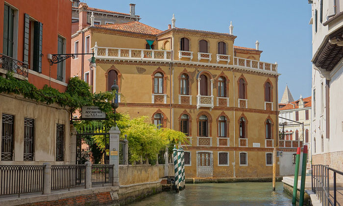 Пансионат Accademia в Венеции