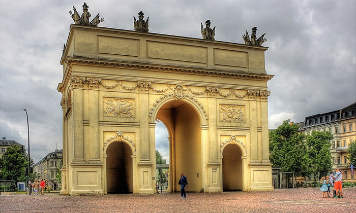 Бранденбургские ворота Потсдама
