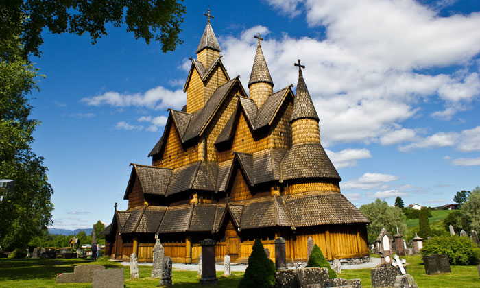 Церковь Ставкирка (Хеддал) в Норвегии