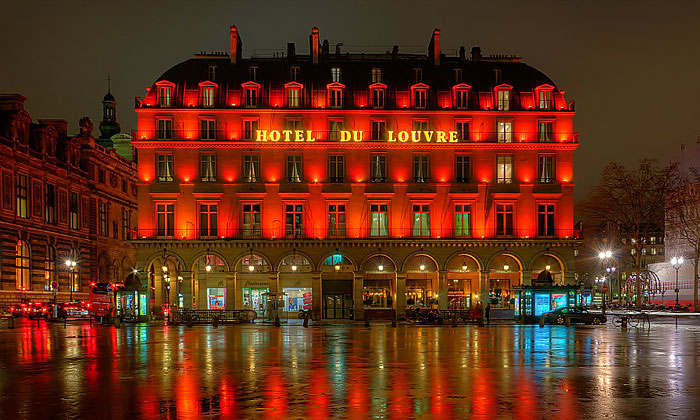 Отель «Du Louvre» в Париже