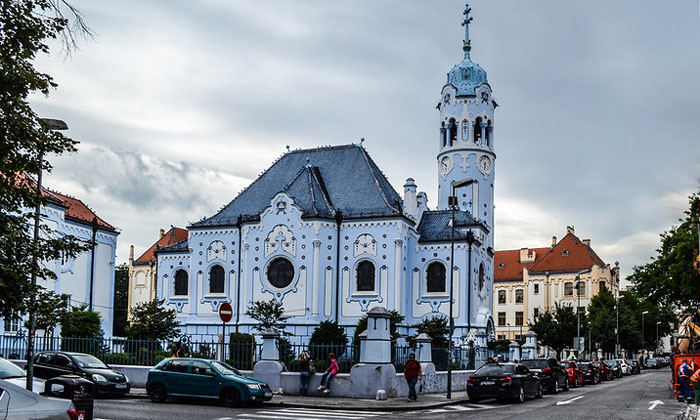 Церковь Святой Елизаветы в Братиславе