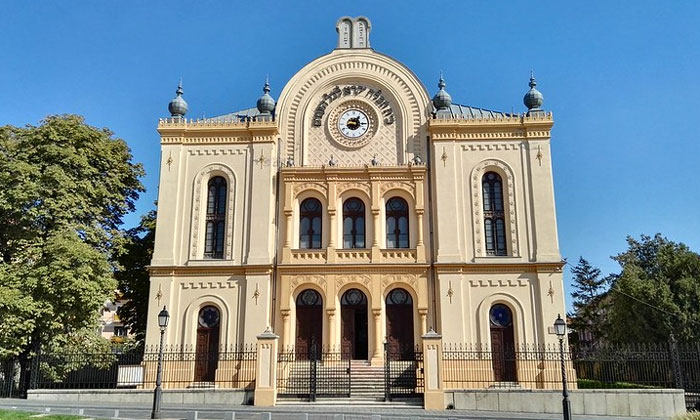 Синагога Печа в Венгрии