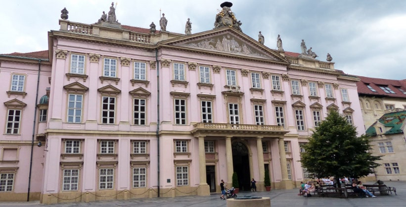 Архиепископский дворец в Братиславе