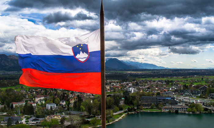 Флаг Словении (Блед)