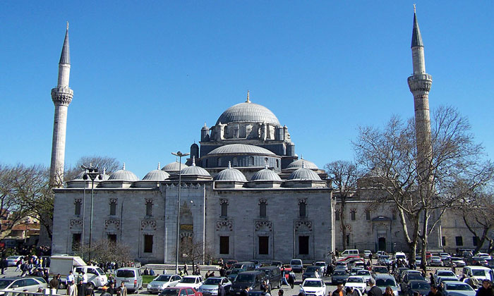 Мечеть Беязит (Баезид) в Стамбуле