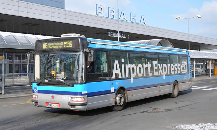 Автобус из аэропорта Вацлава Гавела в Прагу