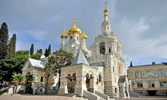 Собор Святого Александра Невского в Ялте