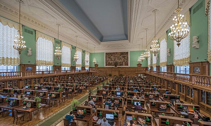 Читальный зал № 3 Государственной библиотеки в Москве