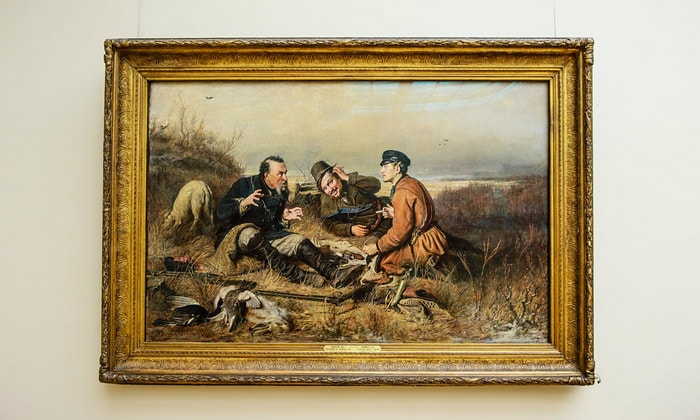 Картина «Охотники на привале» Третьяковки Москвы