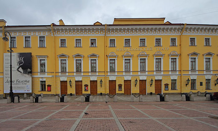 Михайловский театр в Санкт-Петербурге