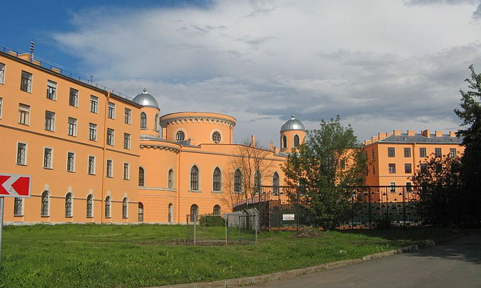Чесменский дворец в Санкт-Петербурге