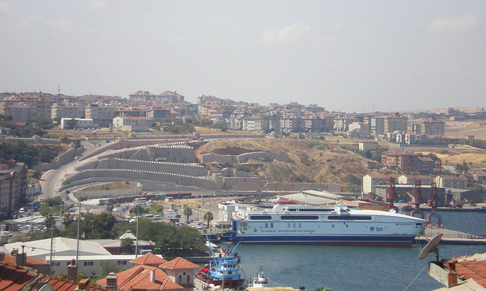 Город-порт Бандырма в Турции