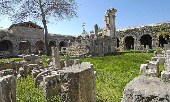 Античный город Яссос в Турции