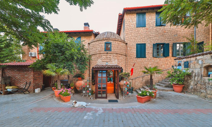 Отель «Cetmihan» (Кучуккую) в Турции