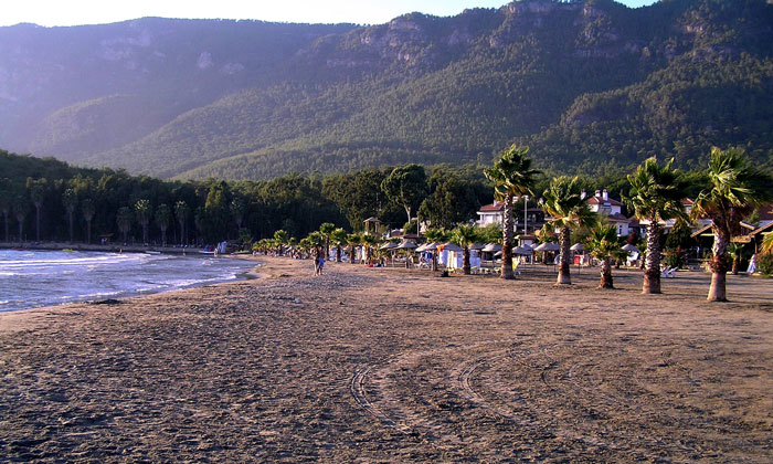 Пляж Акьяки в Турции