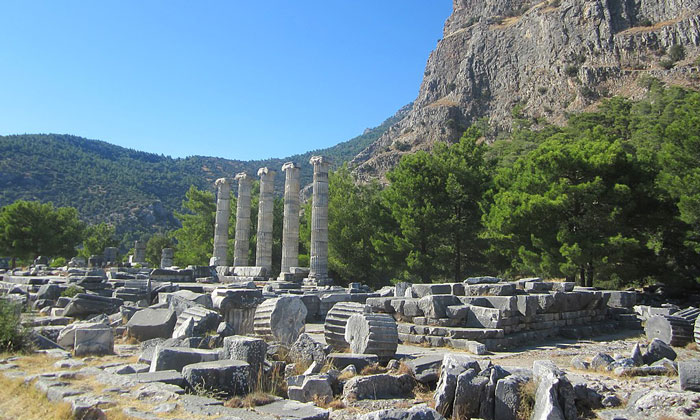 Храм Афины (Приена)