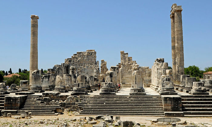 Храм Аполлона Дидимы в Турции