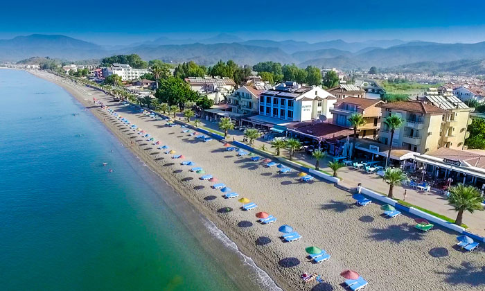 Пляж «Чалыш» в Турции