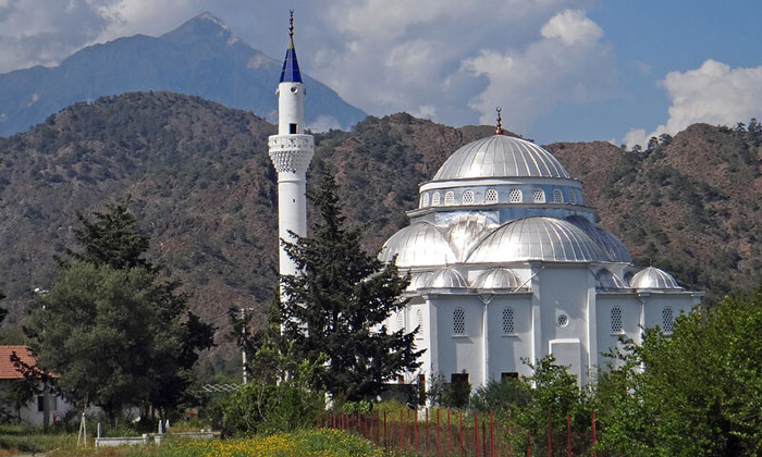 Мечеть Чиралы в Турции