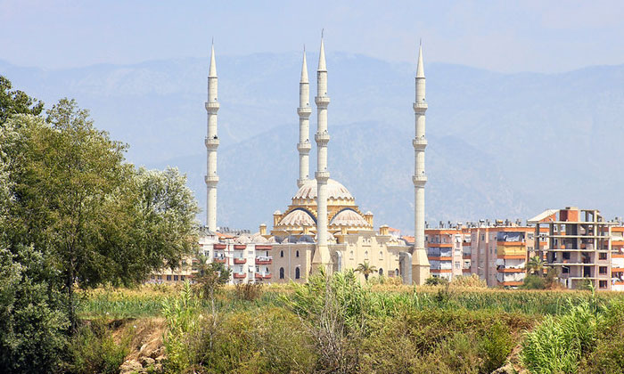 Мечеть Манавгата в Турции