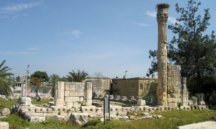 Остатки храма Зевса в Силифке